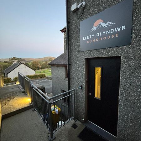 Llety Glyndwr - Bunkhouse Hostel Trawsfynydd Exterior photo